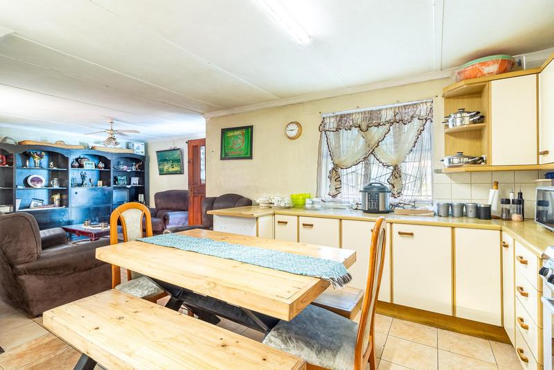 4 Bedroom Property for Sale in Portlands Western Cape